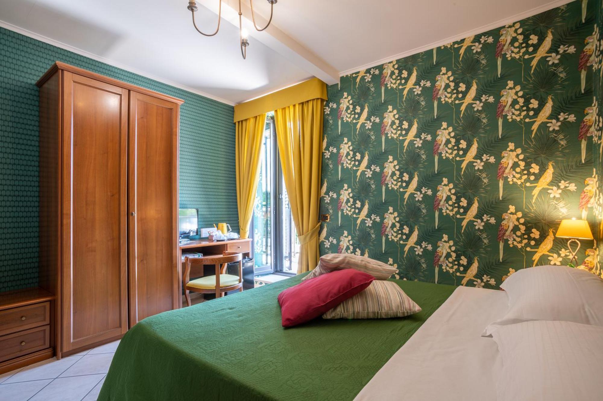 Locanda Da Otello Marta Dış mekan fotoğraf